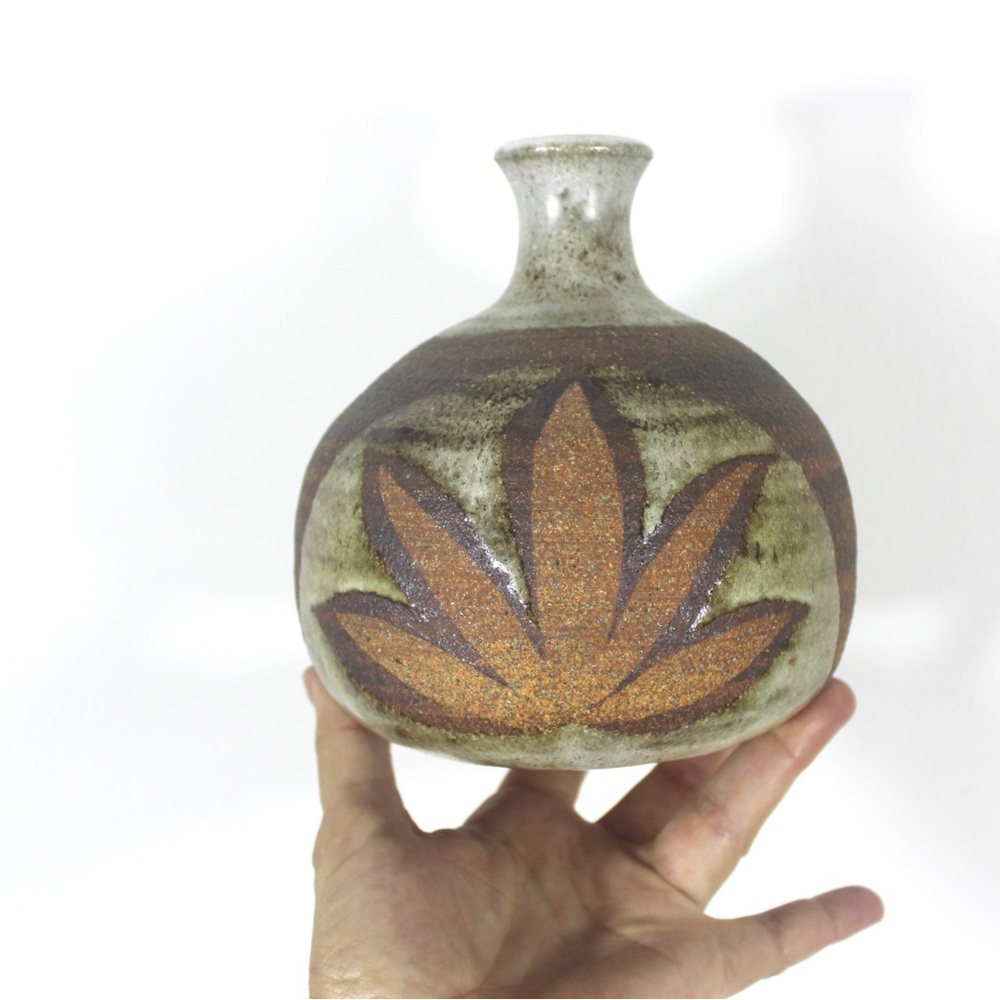 Signed N.T. Irving Mid Century Modern Vintage Pottery Bud Vase, Brown MCM
